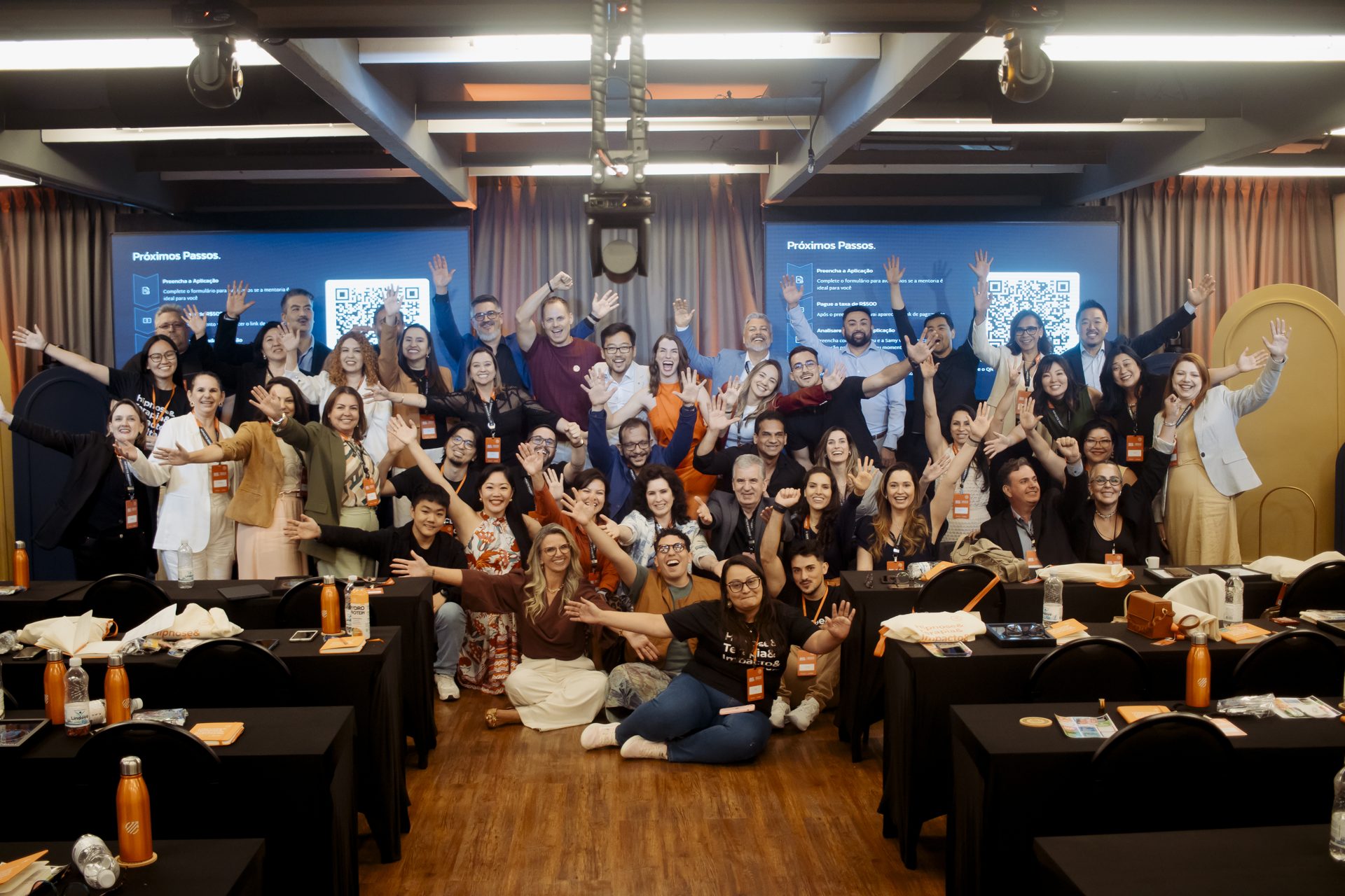 Hipnoterapeutas reunidos no Impacto Massivo Experience 2025